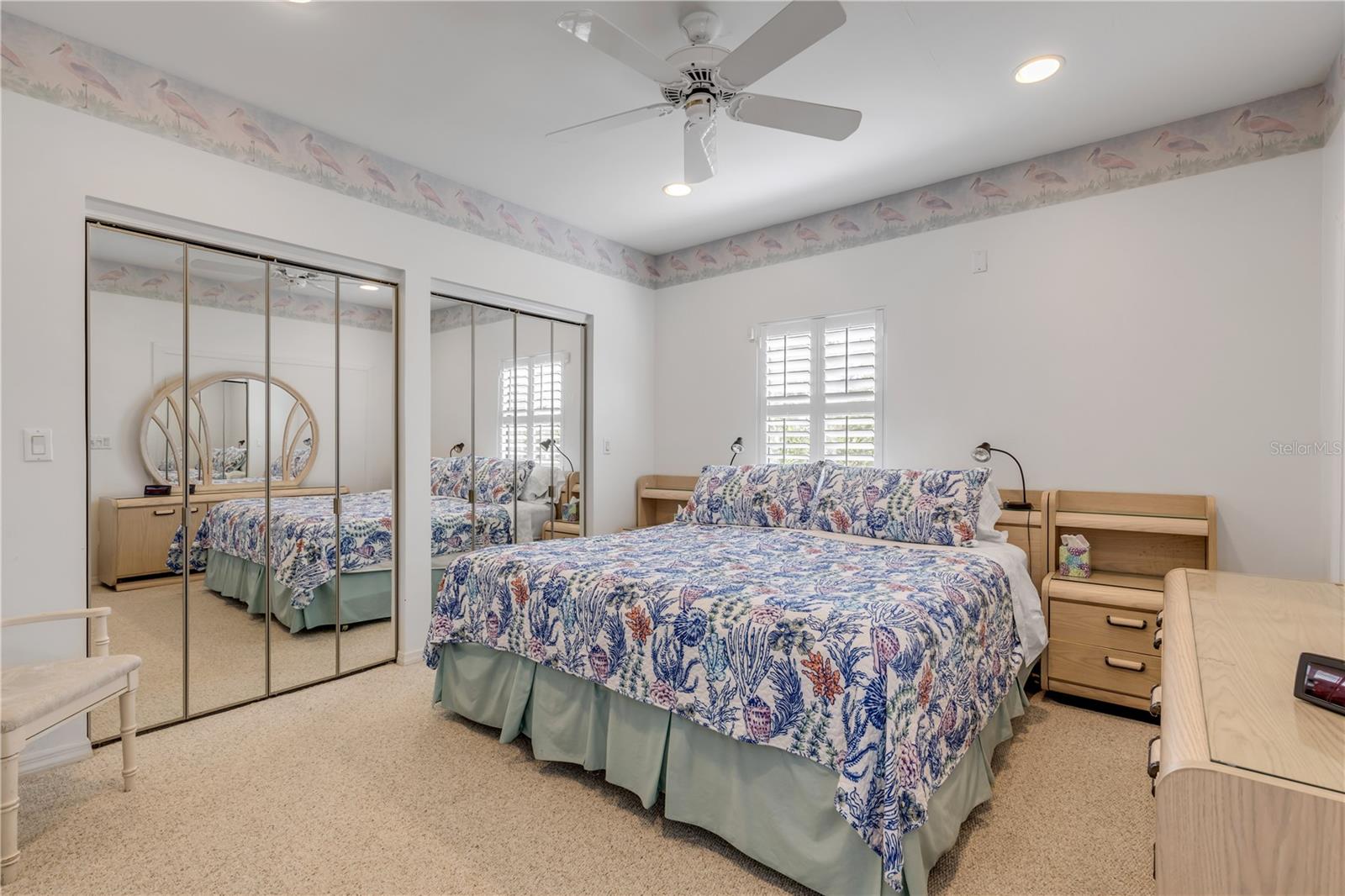 V4942890 Property Photo