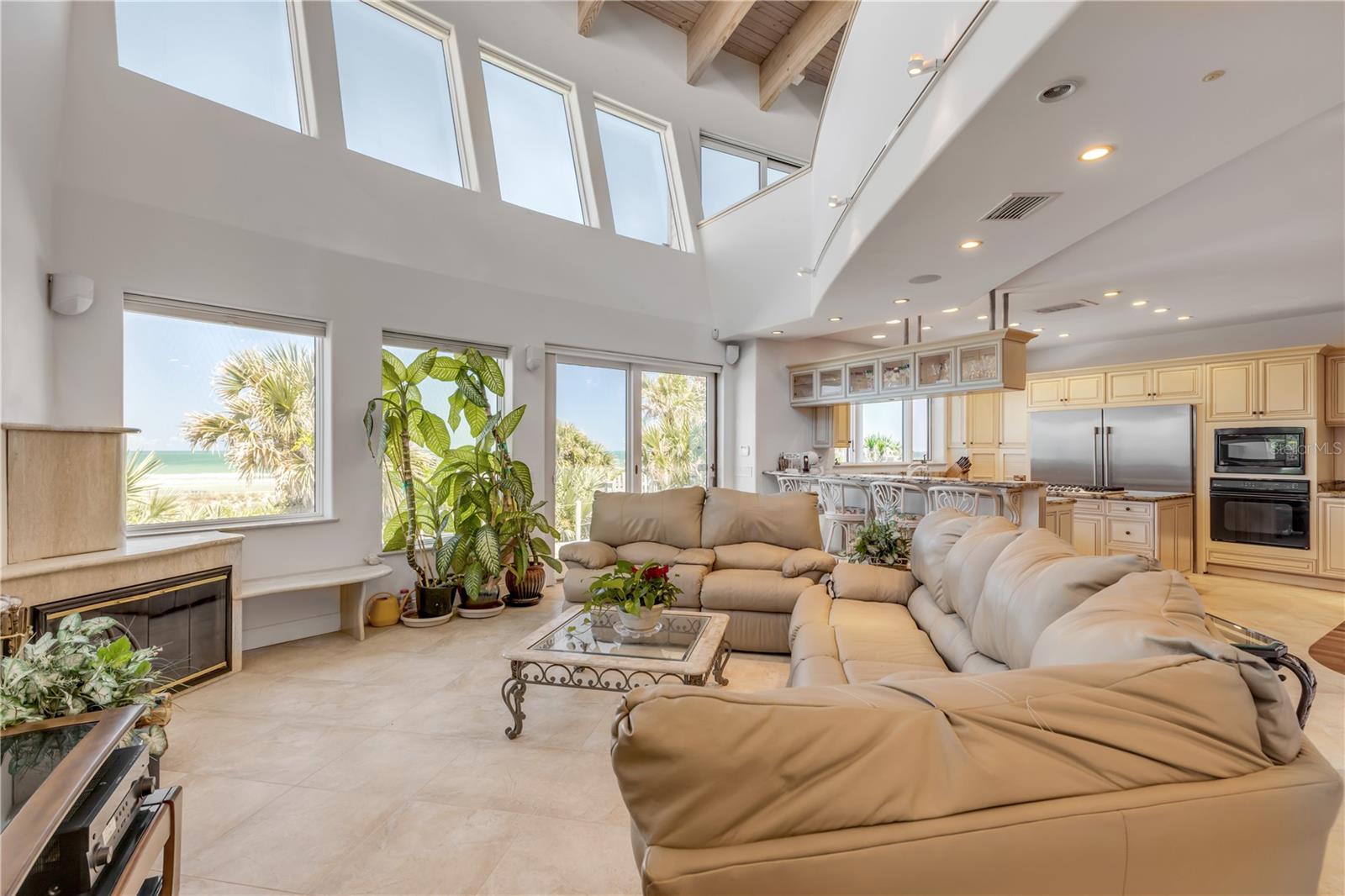 V4942890 Property Photo