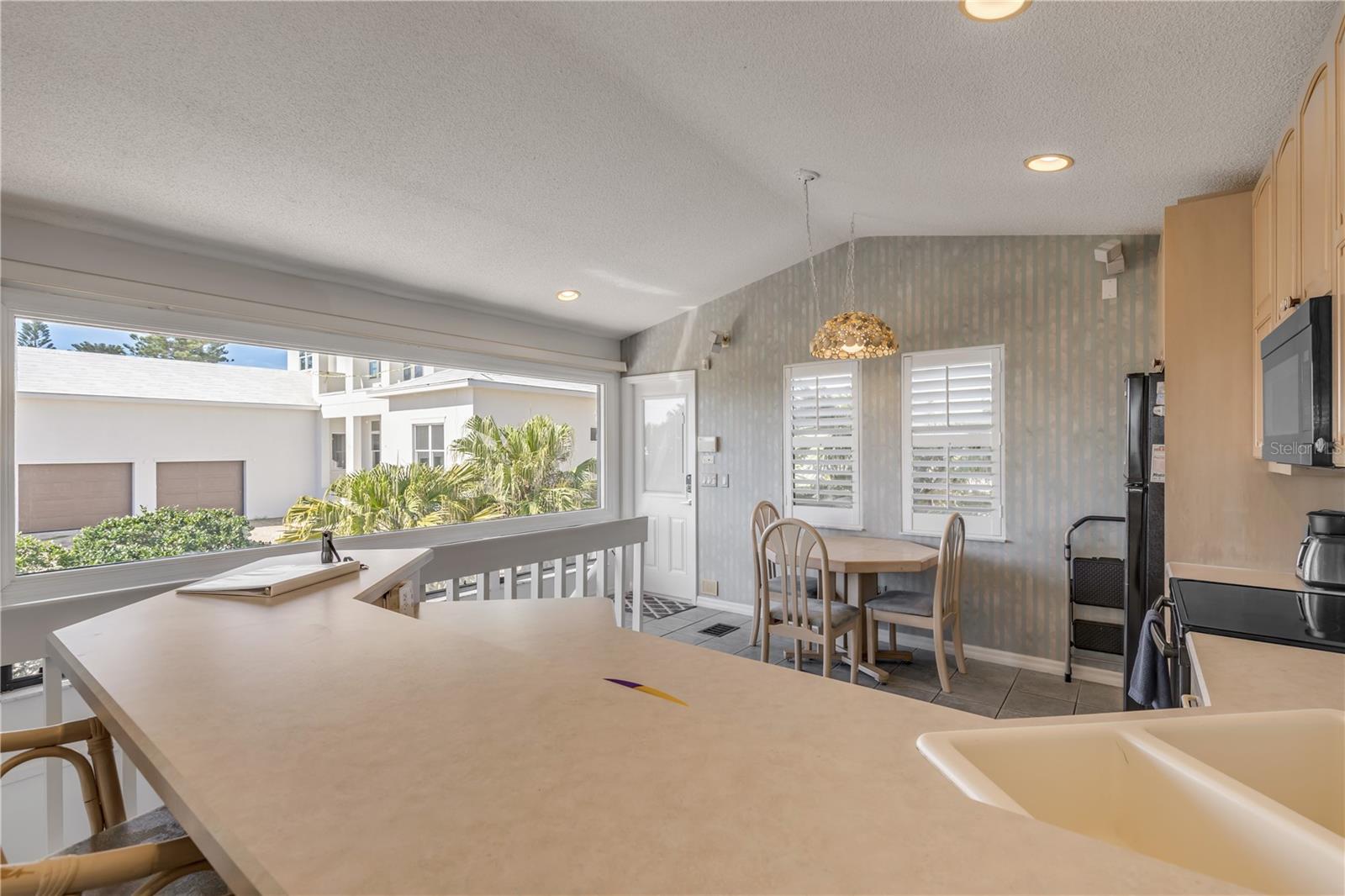 V4942890 Property Photo