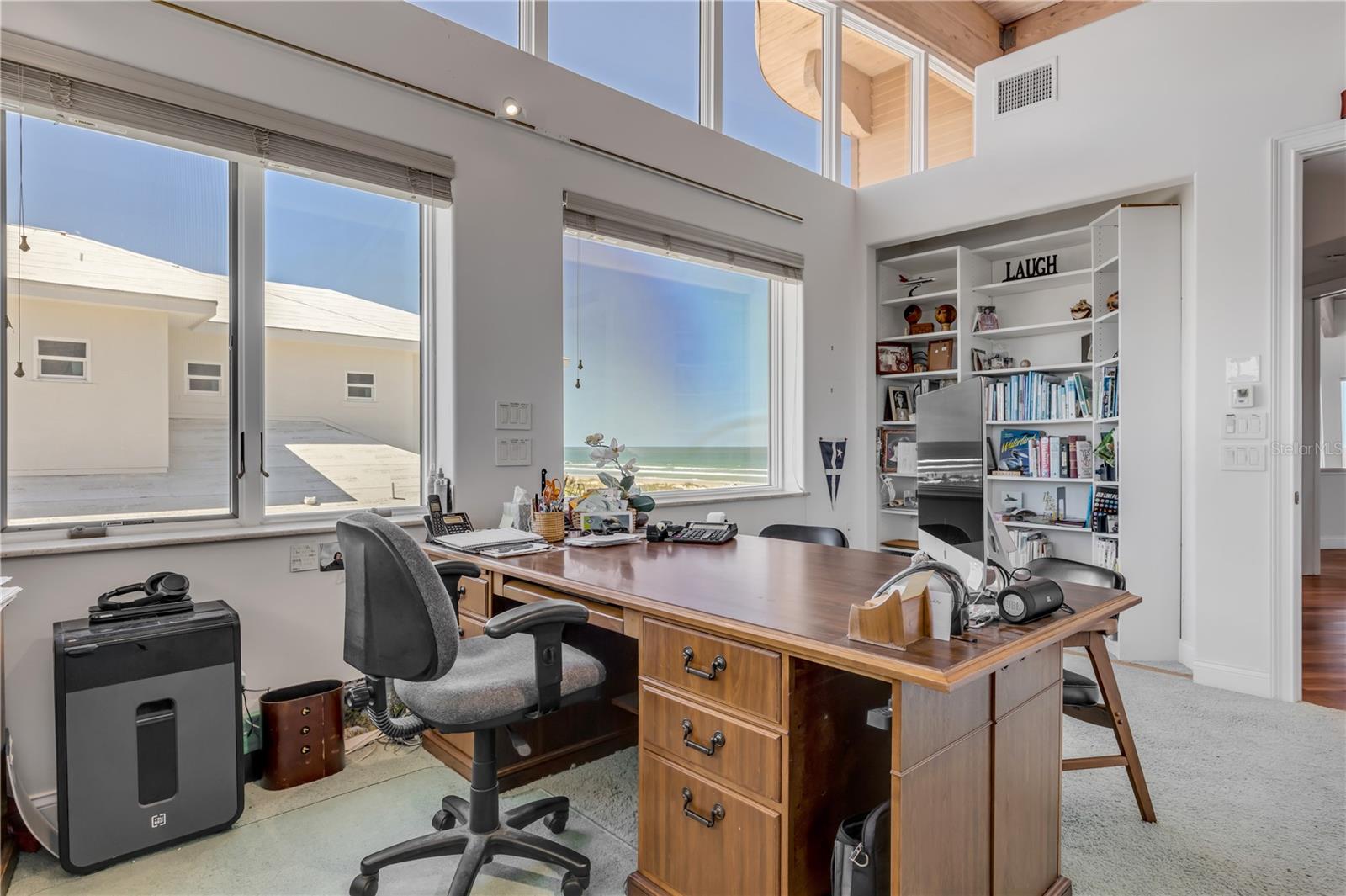 V4942890 Property Photo