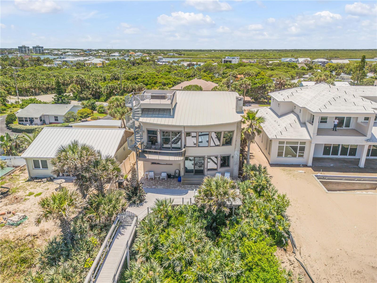 V4942890 Property Photo