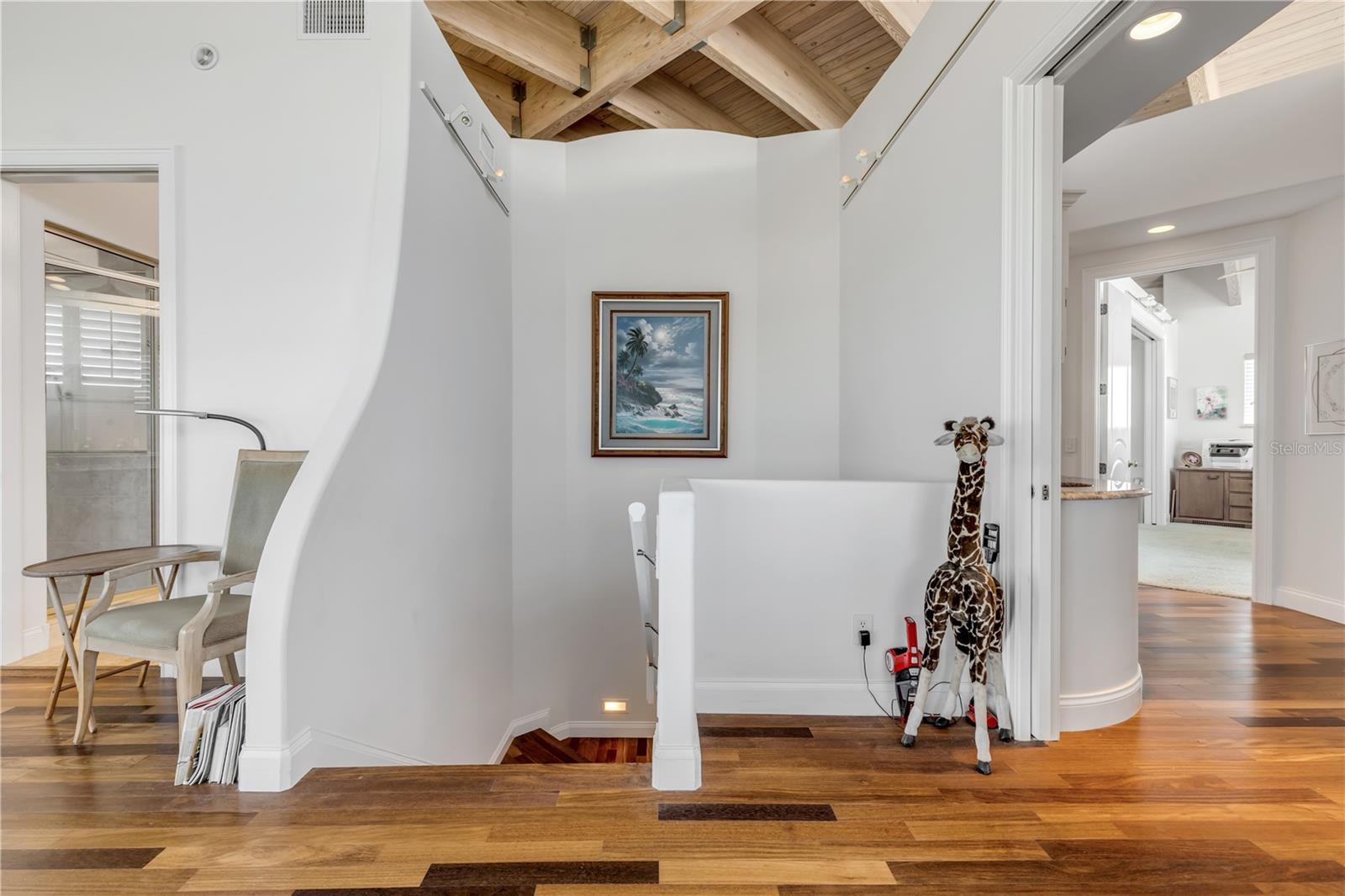 V4942890 Property Photo