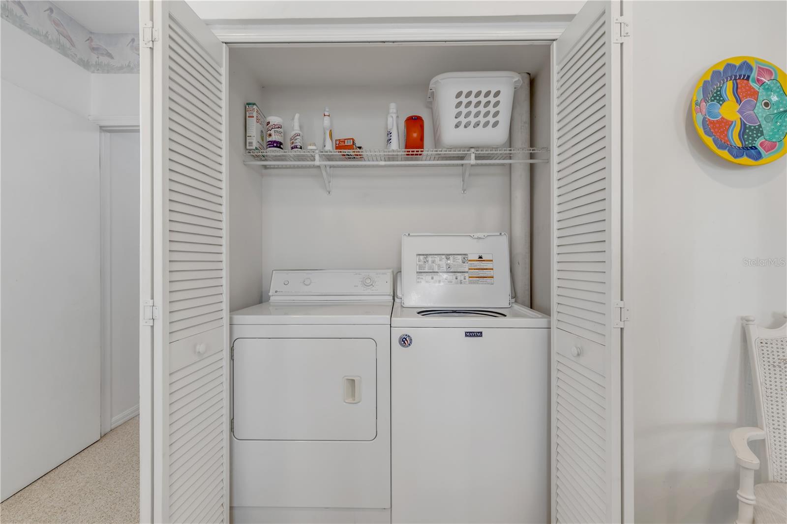 V4942890 Property Photo