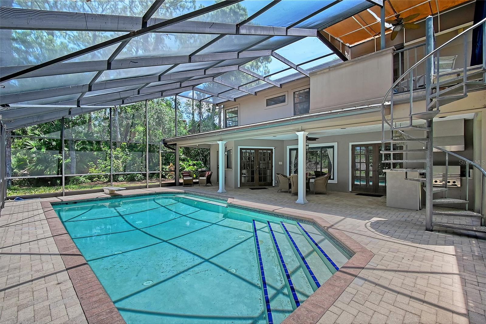 A4653559 Property Photo