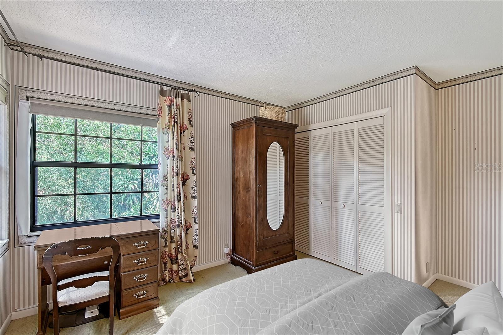 A4653559 Property Photo
