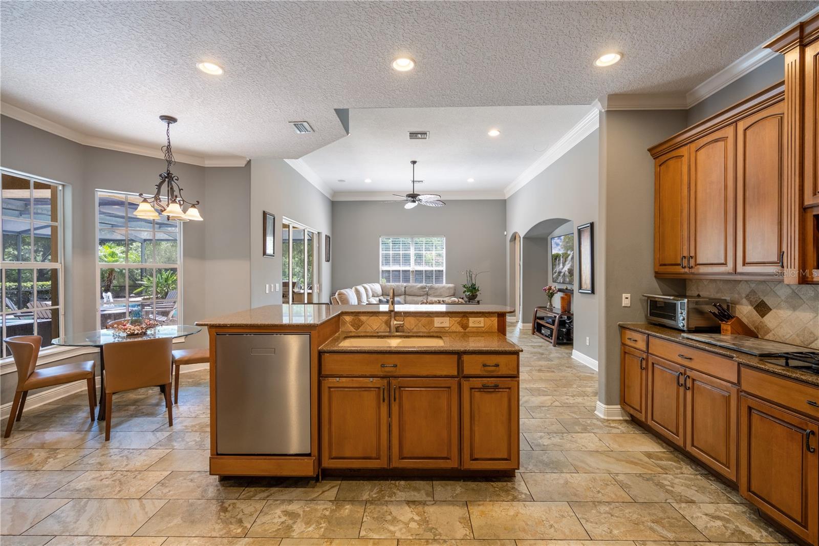 8475 EAGLES LOOP CIR, WINDERMERE, FL, 34786