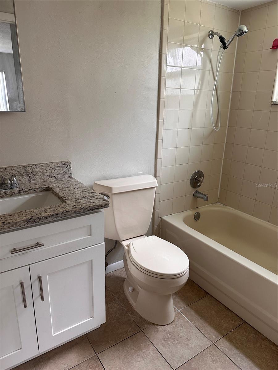 2408 SWAILES DR #6, ORLANDO, FL, 32837