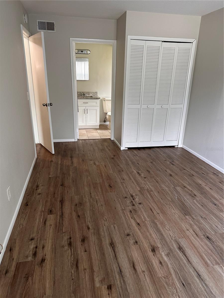 2408 SWAILES DR #6, ORLANDO, FL, 32837