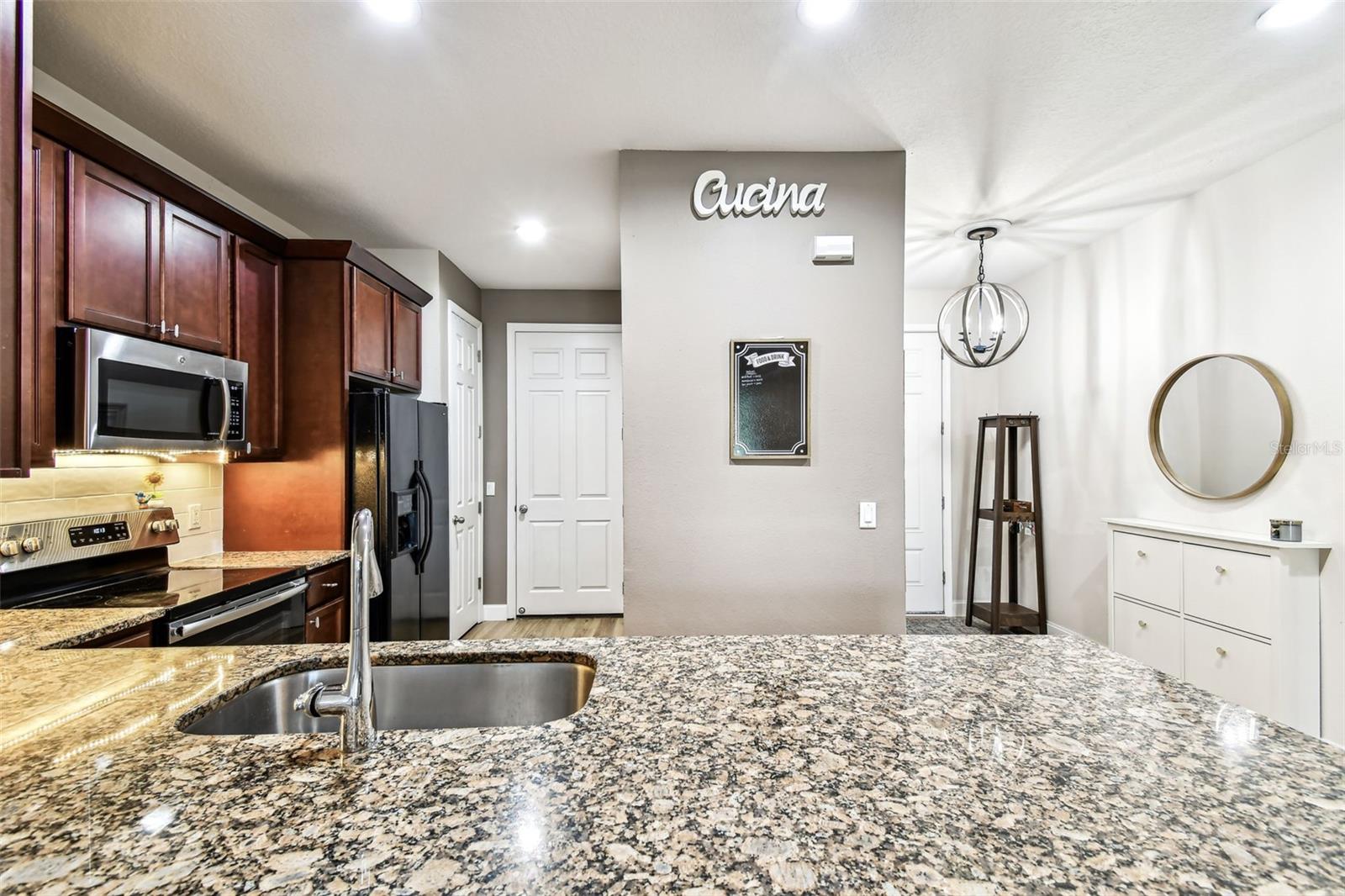 1962 MARLINGTON WAY, CLEARWATER, FL, 33763