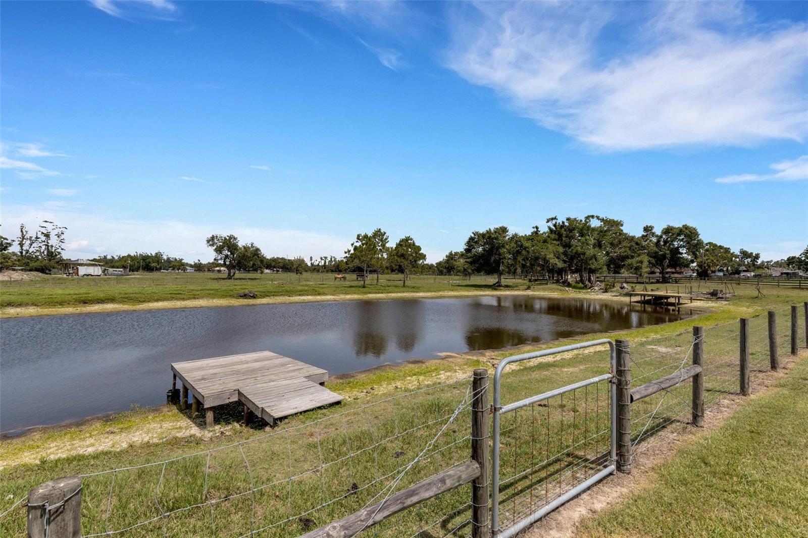 A4653633 Property Photo