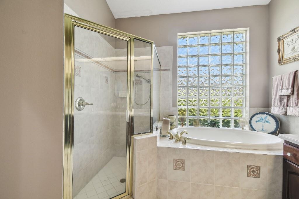 3402 STONEBRIDGE TRL, VALRICO, FL, 33596