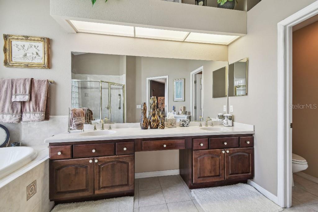 3402 STONEBRIDGE TRL, VALRICO, FL, 33596