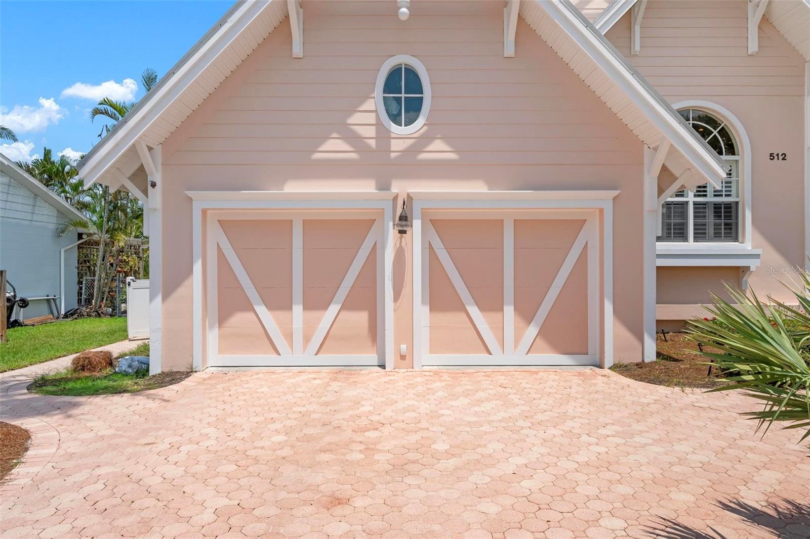 A4653661 Property Photo