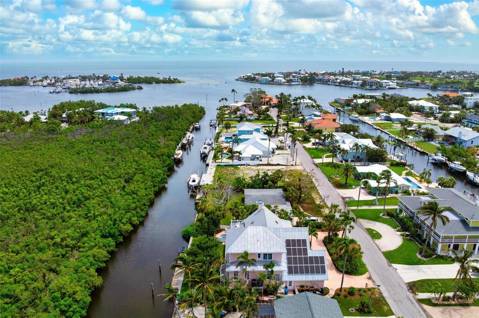 A4653661 Property Photo