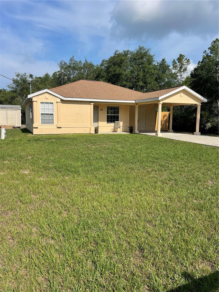 24 MALAUKA TER, OCKLAWAHA, FL, 32179