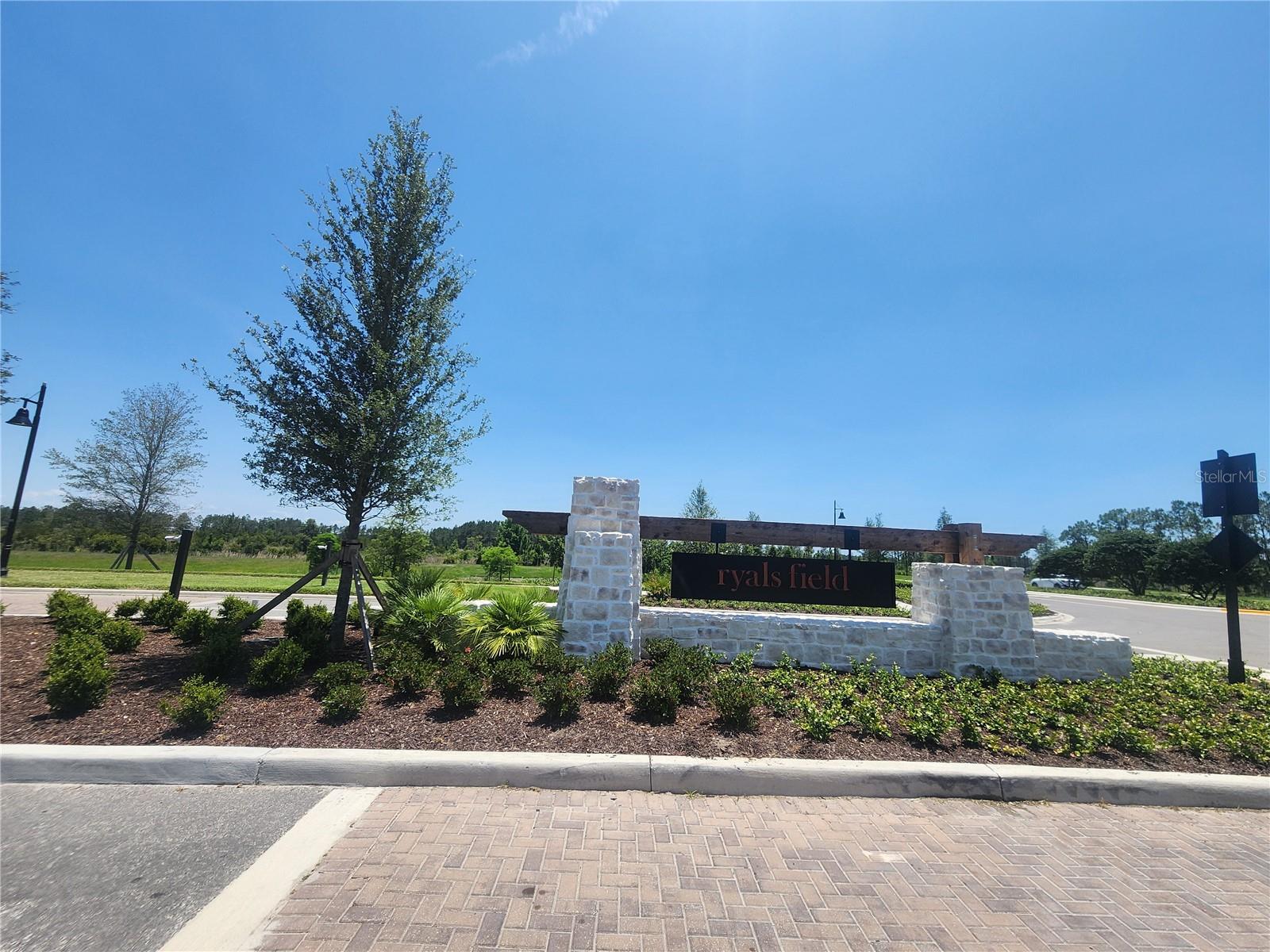 35335 BIG HAWK DR, ZEPHYRHILLS, FL, 33541