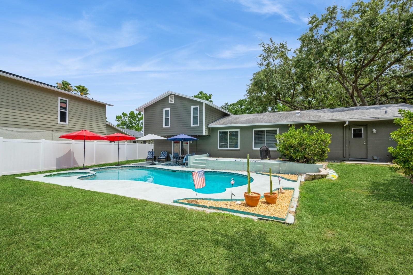 4204 NORTHWIND LN, TAMPA, FL, 33624