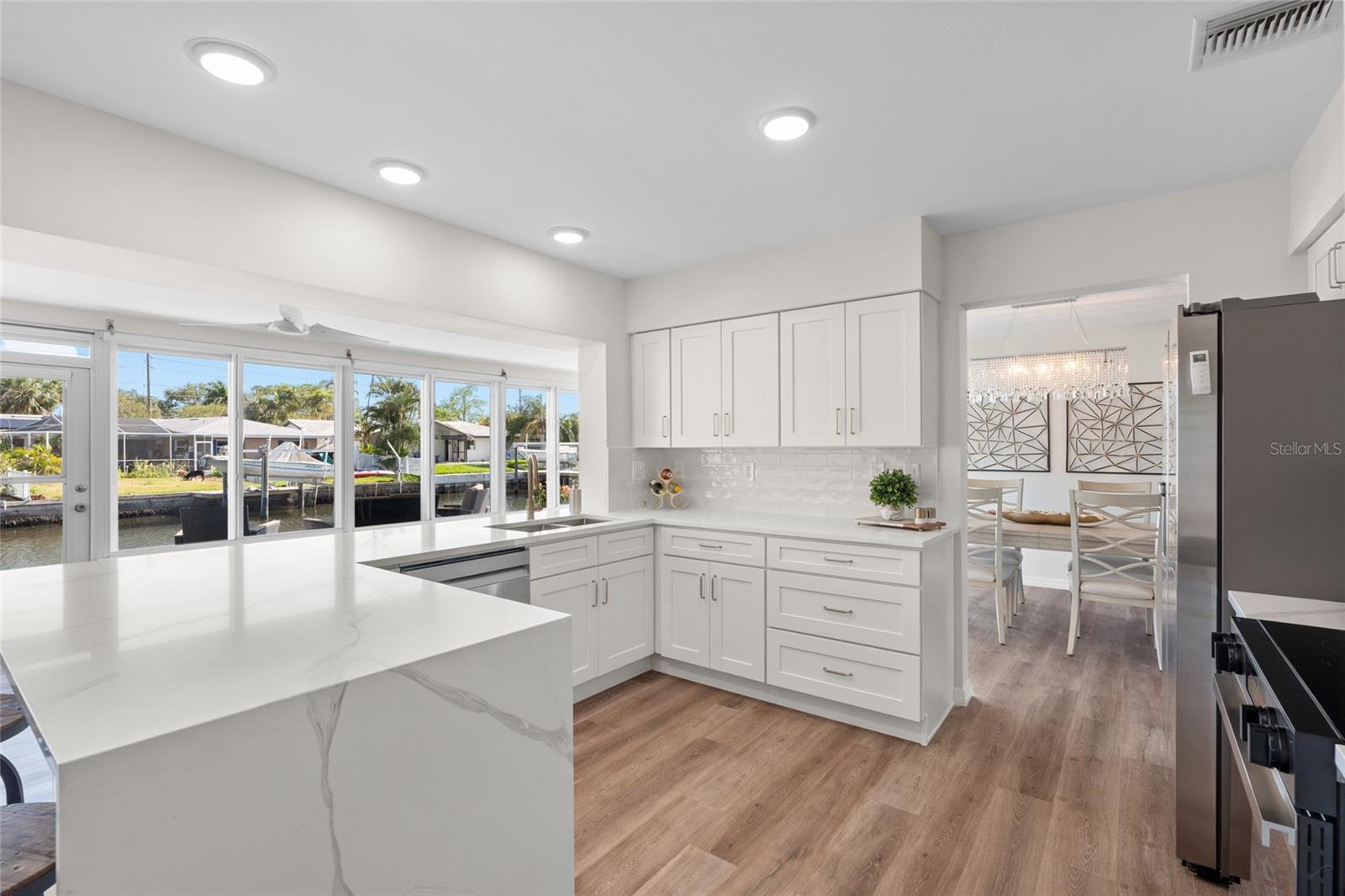 5101 HUNTINGTON CIR NE, ST PETERSBURG, FL, 33703