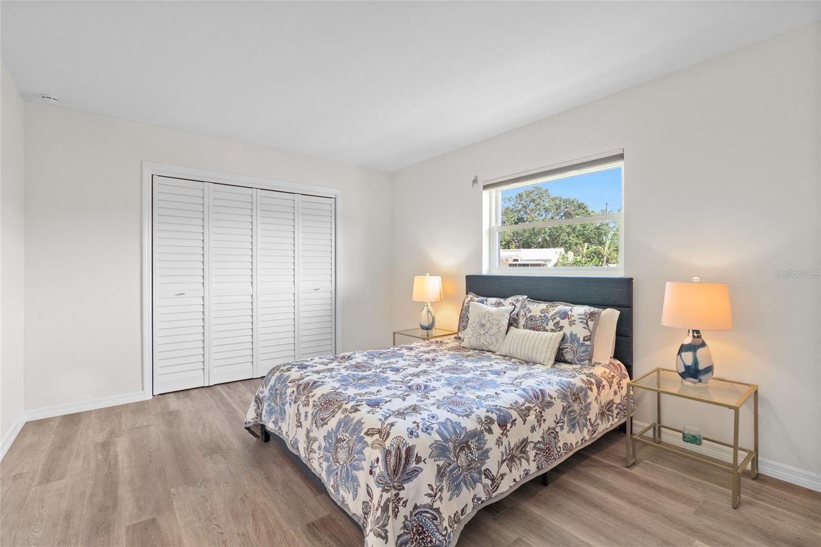 5101 HUNTINGTON CIR NE, ST PETERSBURG, FL, 33703