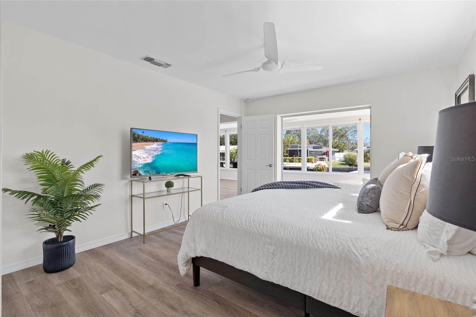 5101 HUNTINGTON CIR NE, ST PETERSBURG, FL, 33703