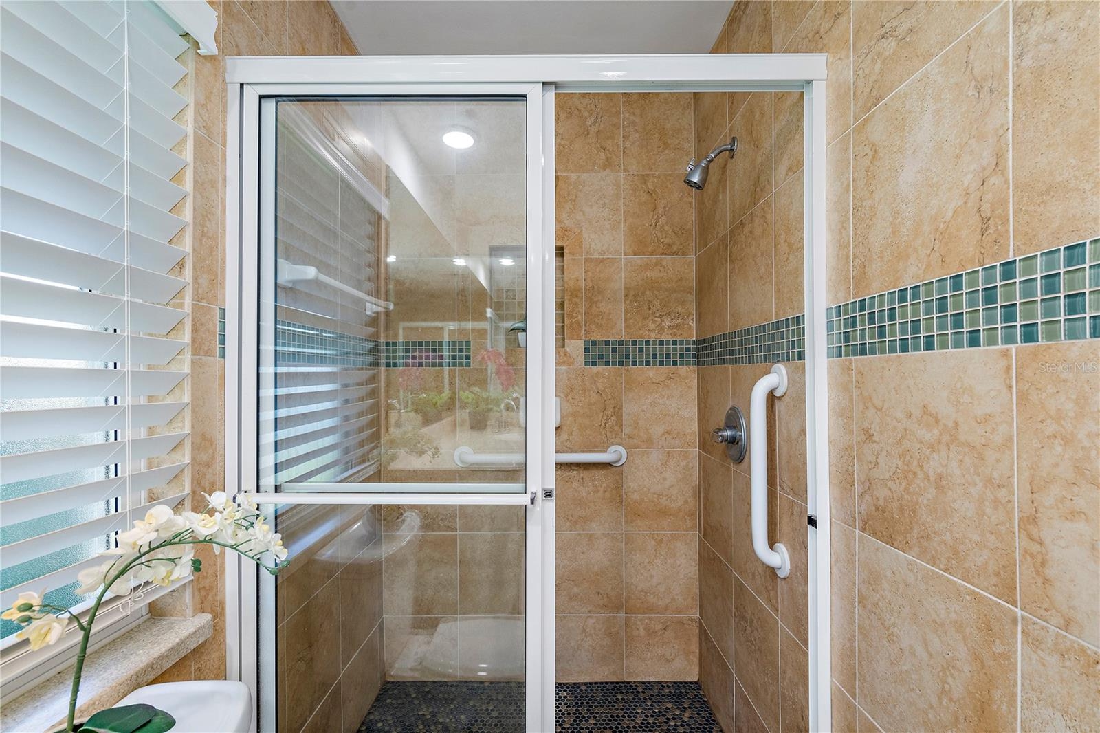 5101 HUNTINGTON CIR NE, ST PETERSBURG, FL, 33703