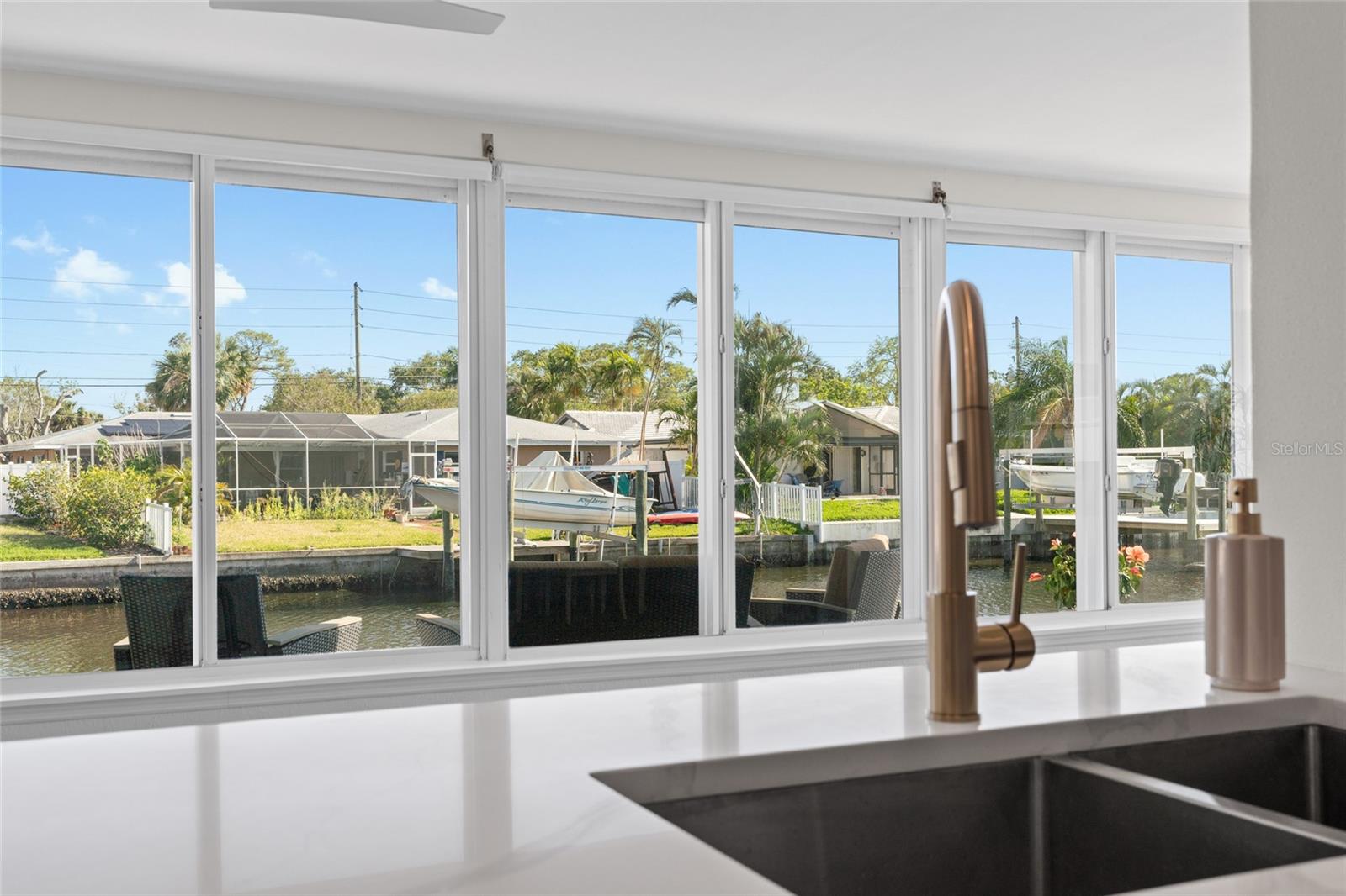 5101 HUNTINGTON CIR NE, ST PETERSBURG, FL, 33703