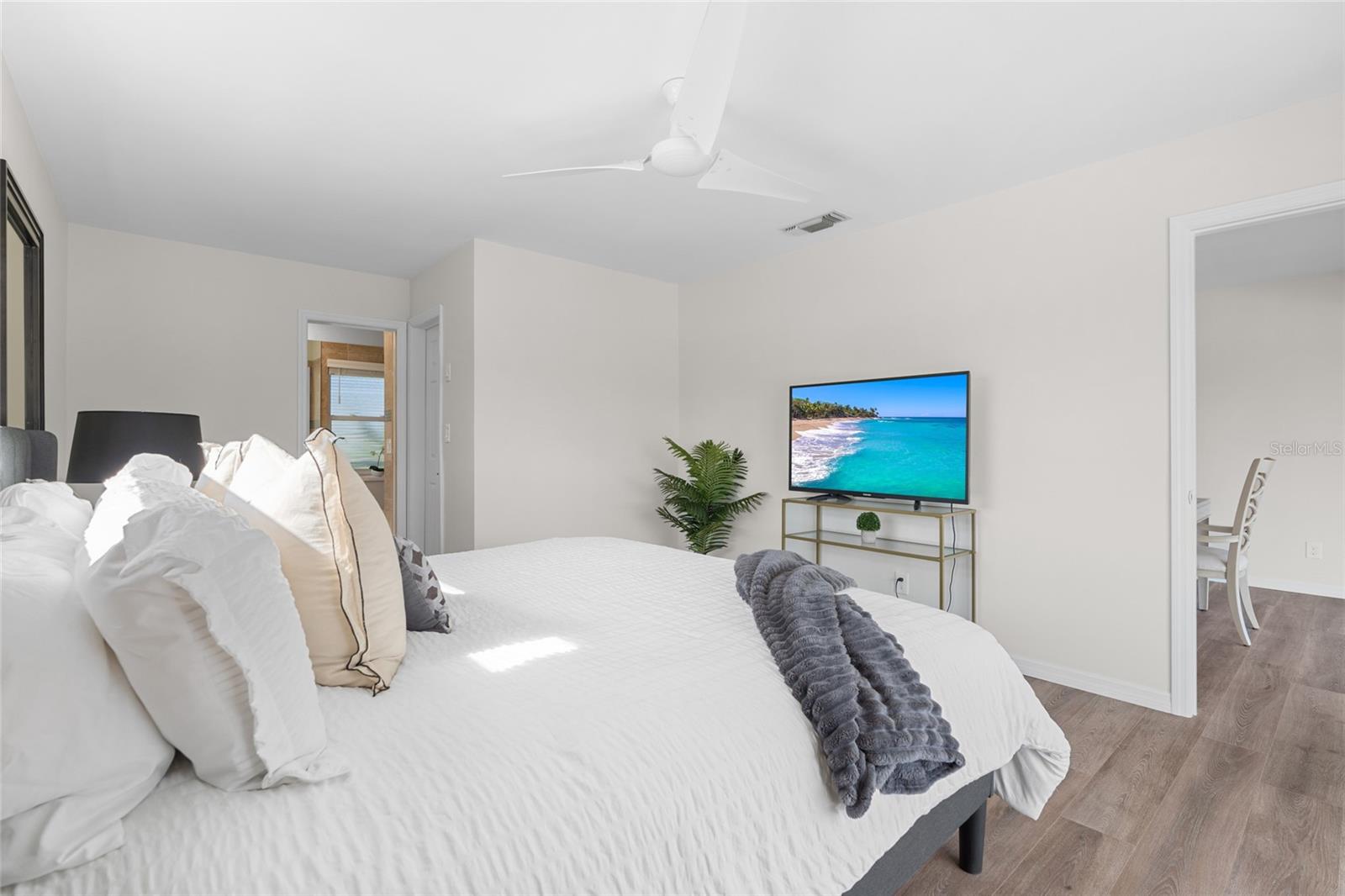 5101 HUNTINGTON CIR NE, ST PETERSBURG, FL, 33703