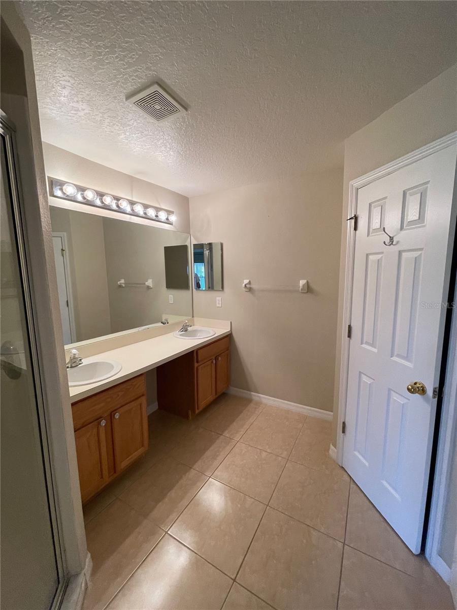 207 CRANBROOK DR, KISSIMMEE, FL, 34758