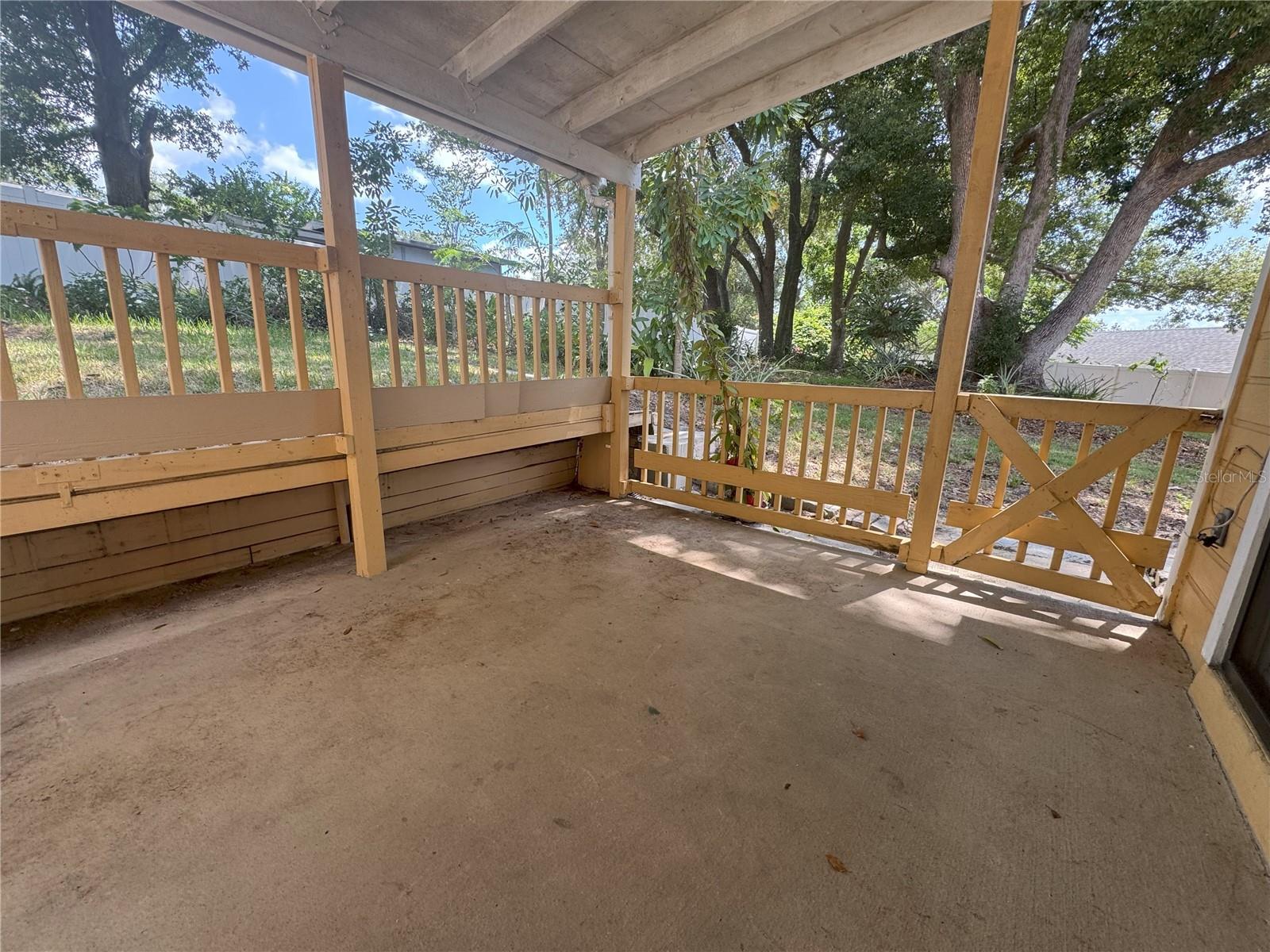 561 PORTLAND CIR, APOPKA, FL, 32703