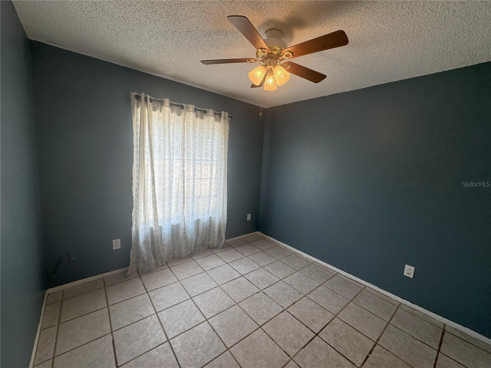 561 PORTLAND CIR, APOPKA, FL, 32703