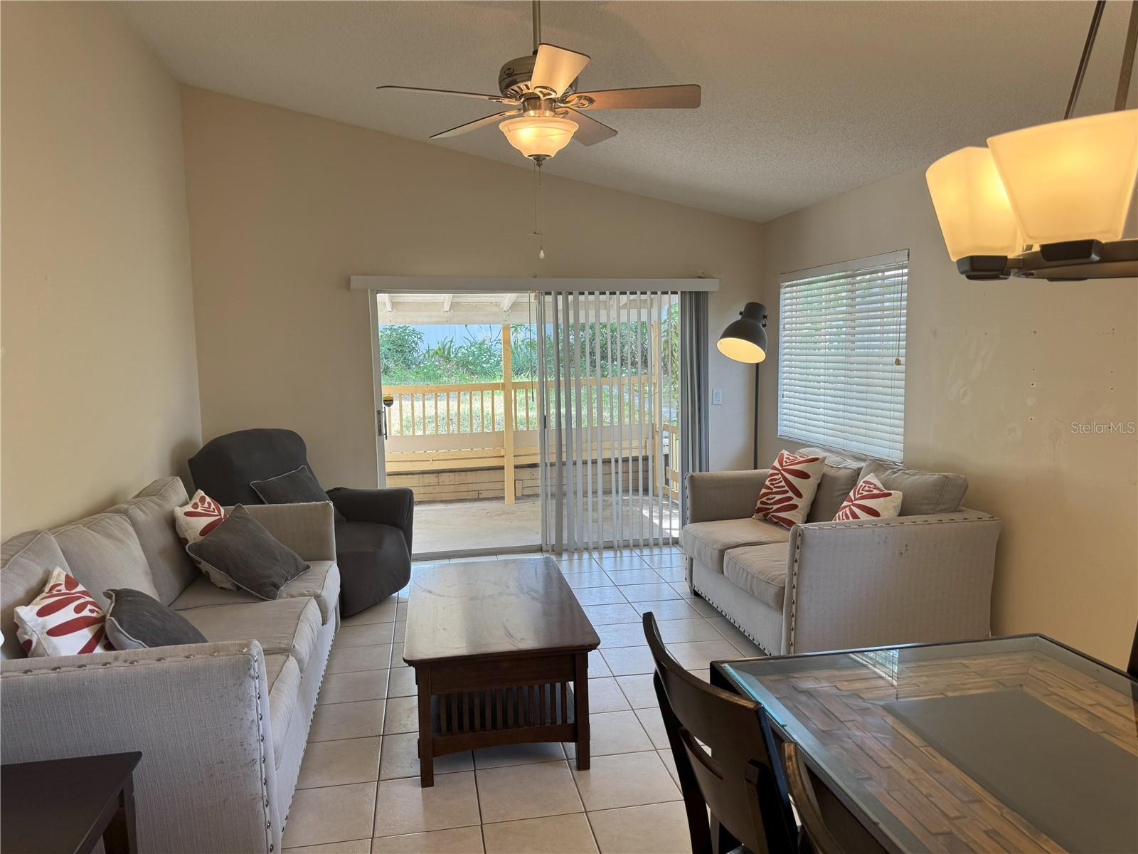 561 PORTLAND CIR, APOPKA, FL, 32703