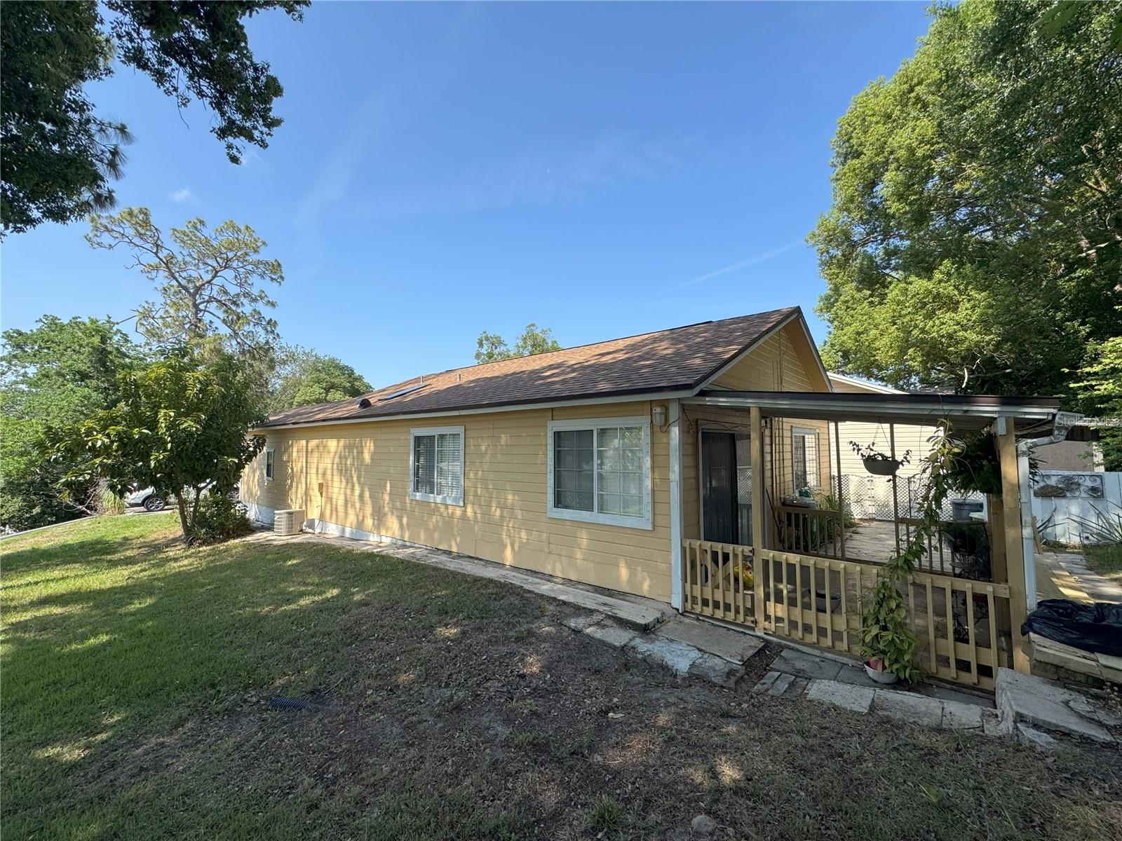 561 PORTLAND CIR, APOPKA, FL, 32703