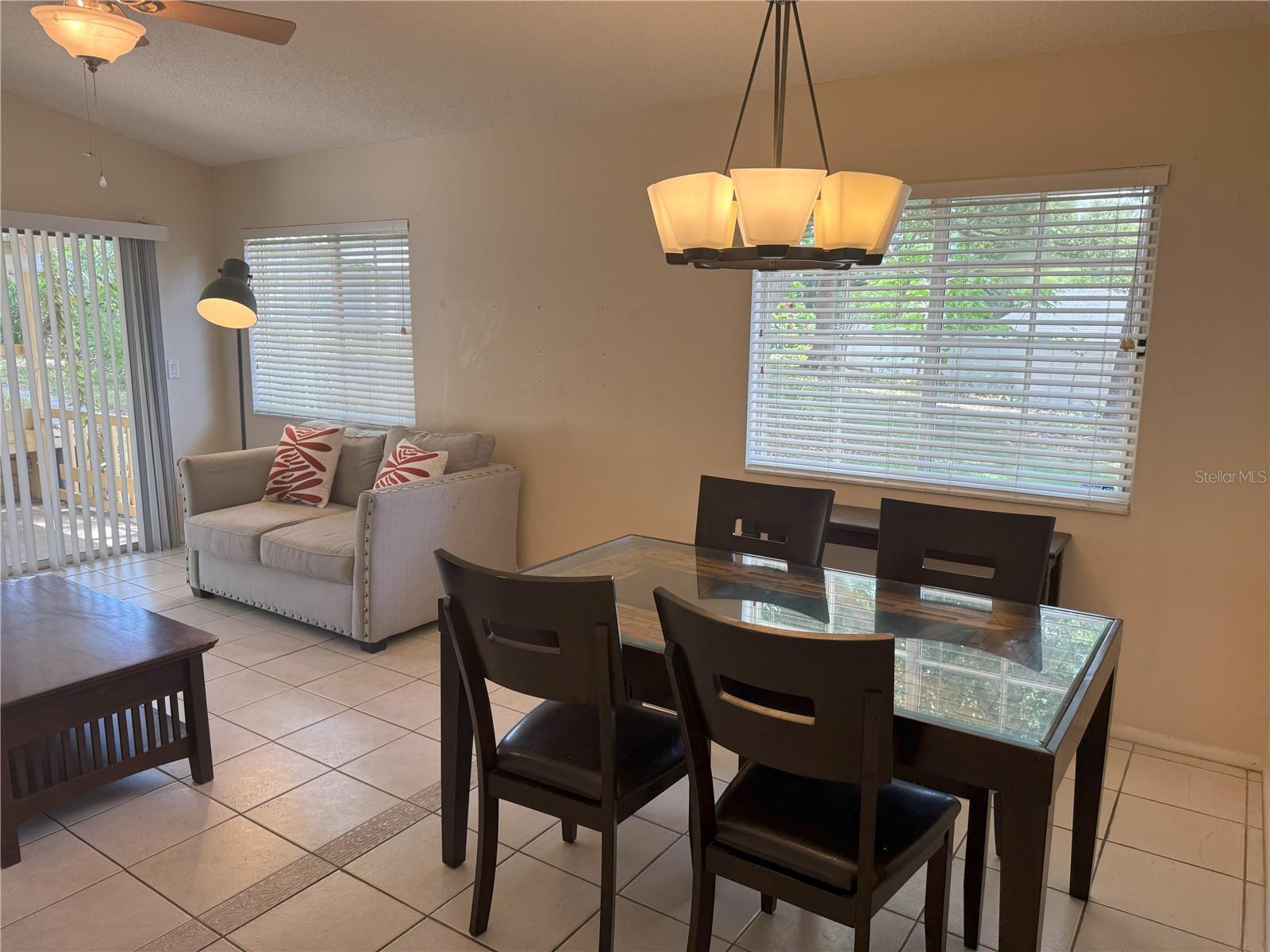 561 PORTLAND CIR, APOPKA, FL, 32703