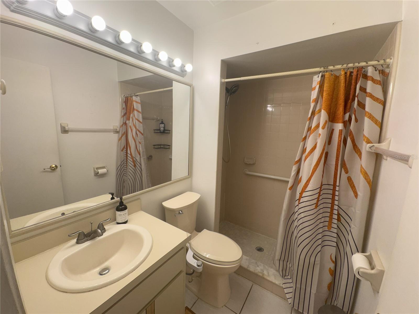 561 PORTLAND CIR, APOPKA, FL, 32703