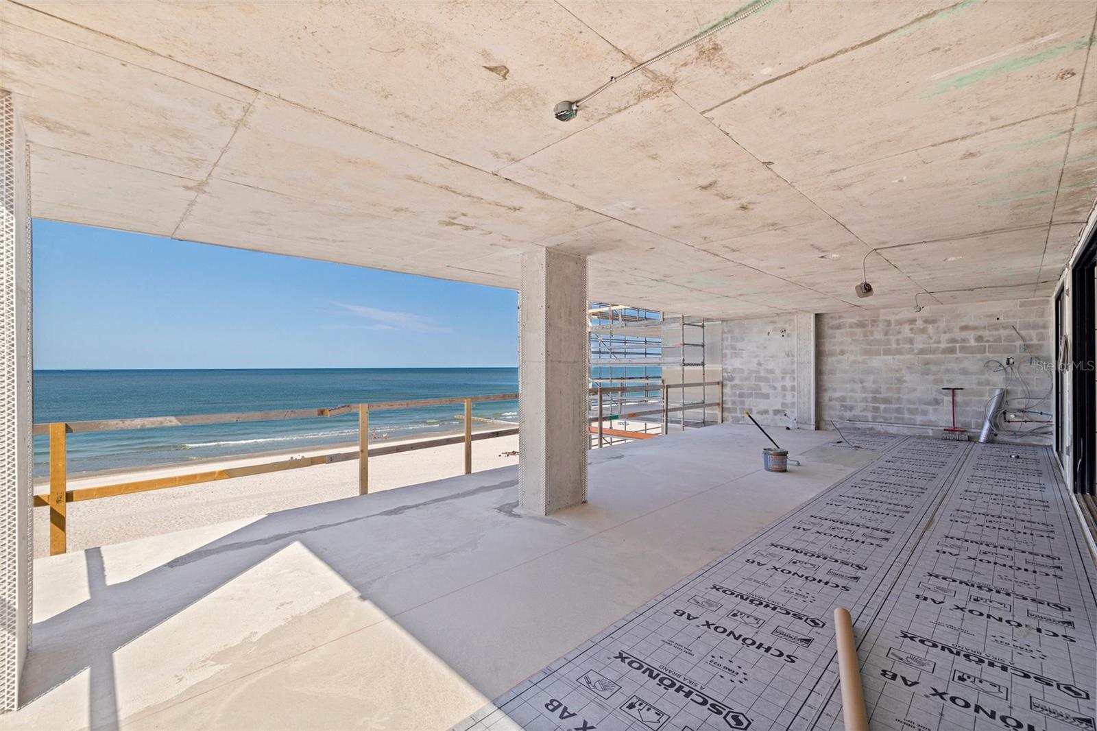 TB8389678 Property Photo