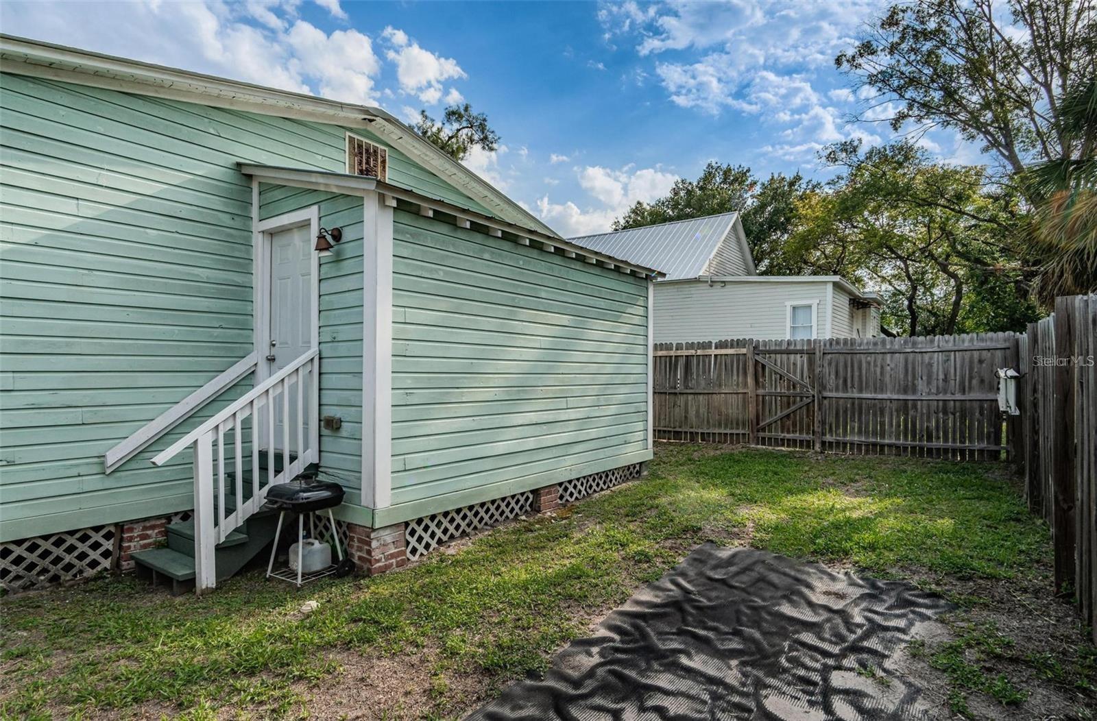 2320 E 12TH AVE, TAMPA, FL, 33605