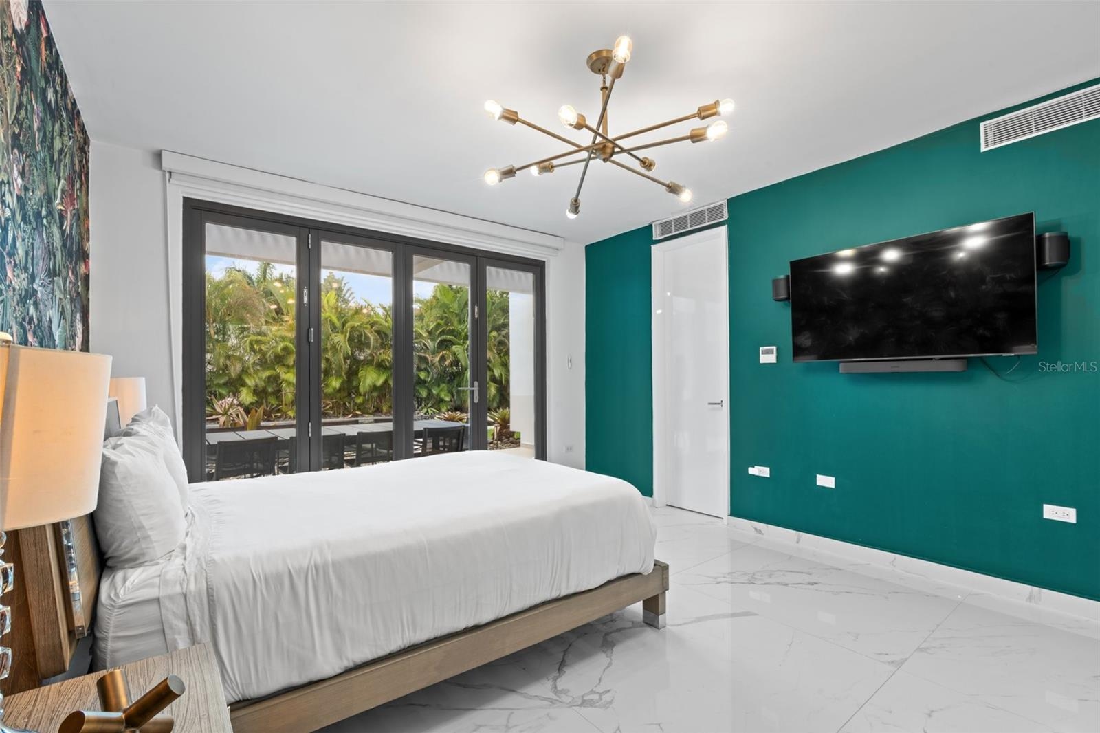 PR9113841 Property Photo