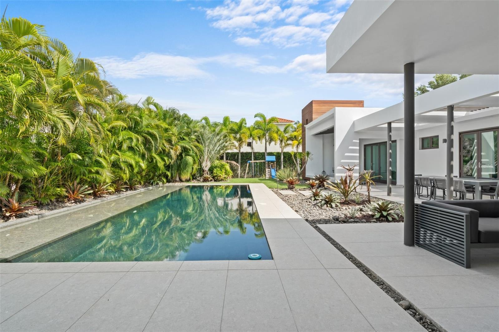 PR9113841 Property Photo