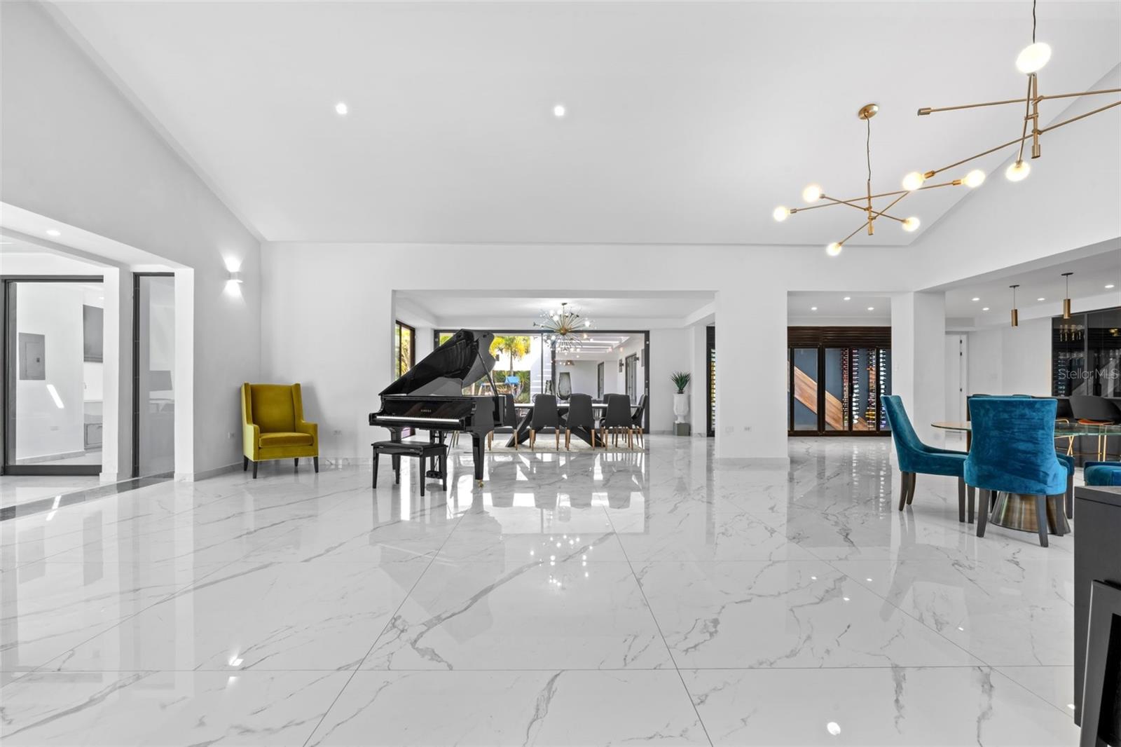 PR9113841 Property Photo