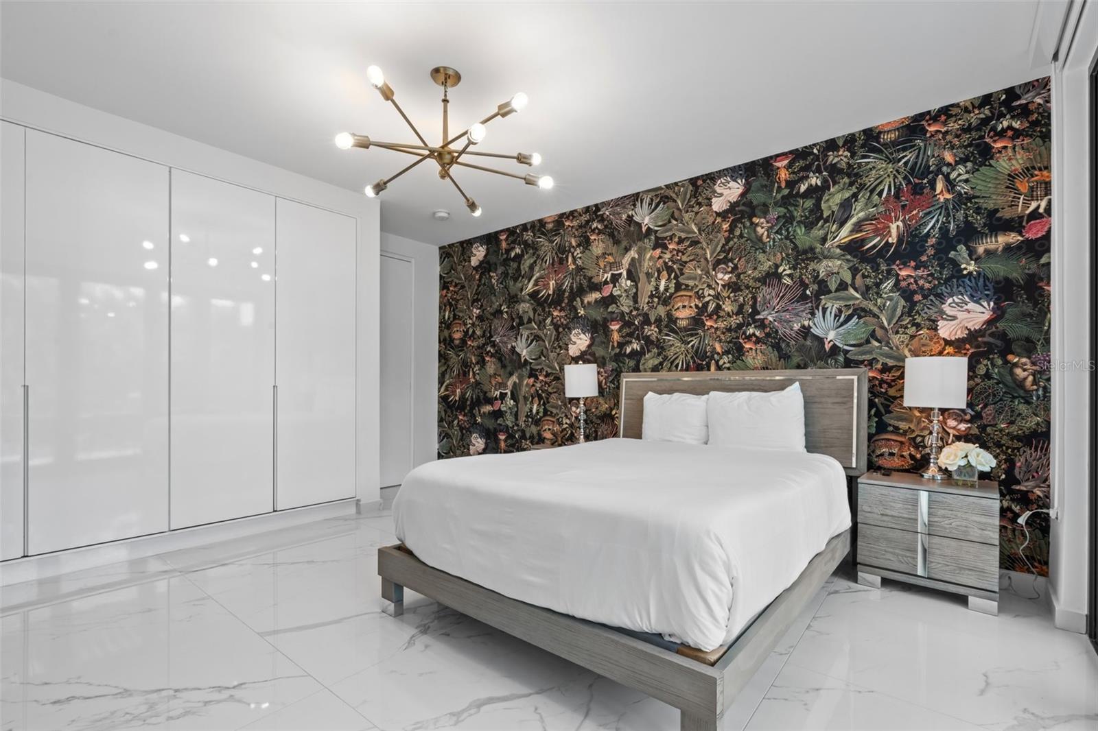 PR9113841 Property Photo