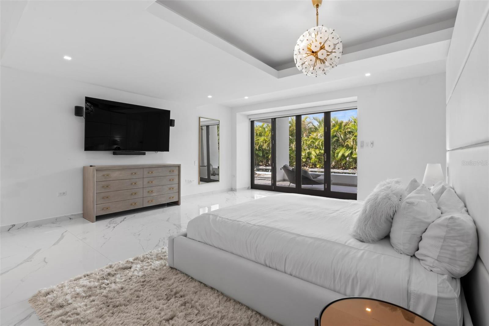 PR9113841 Property Photo