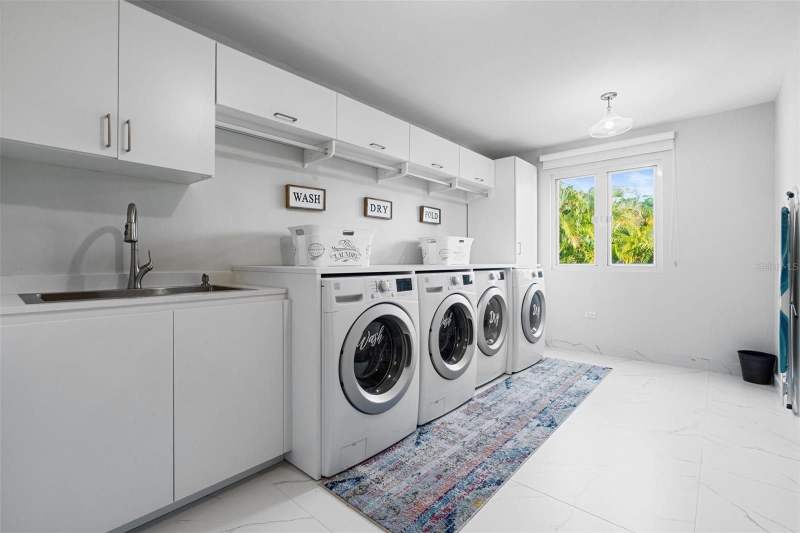 PR9113842 Property Photo