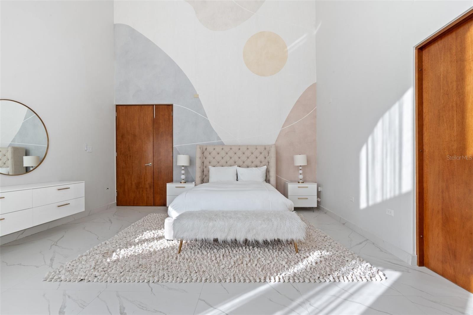 PR9113842 Property Photo