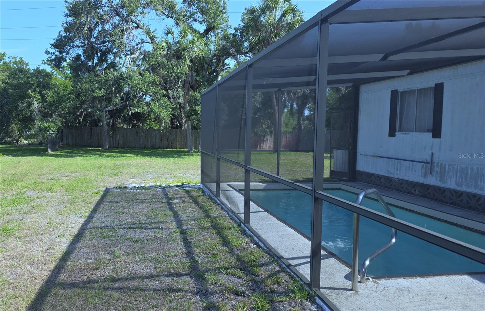 N6139053 Property Photo