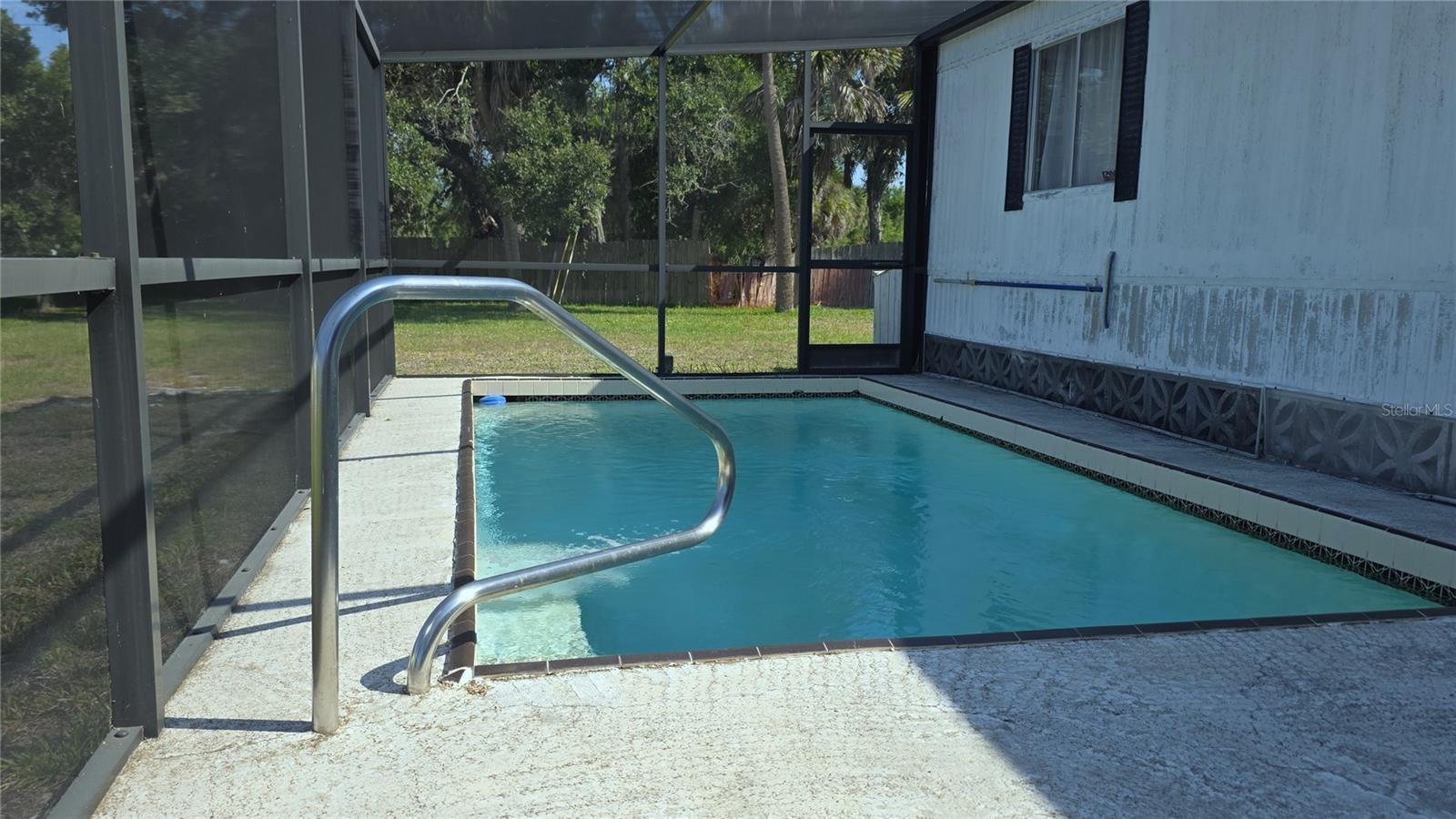 N6139053 Property Photo