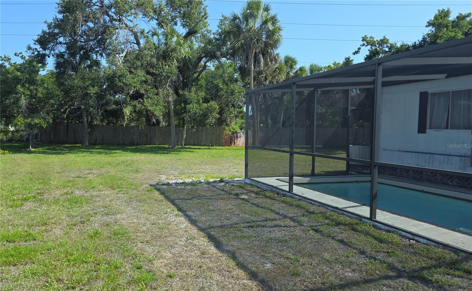 N6139053 Property Photo