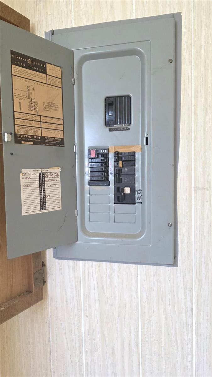 N6139053 Property Photo