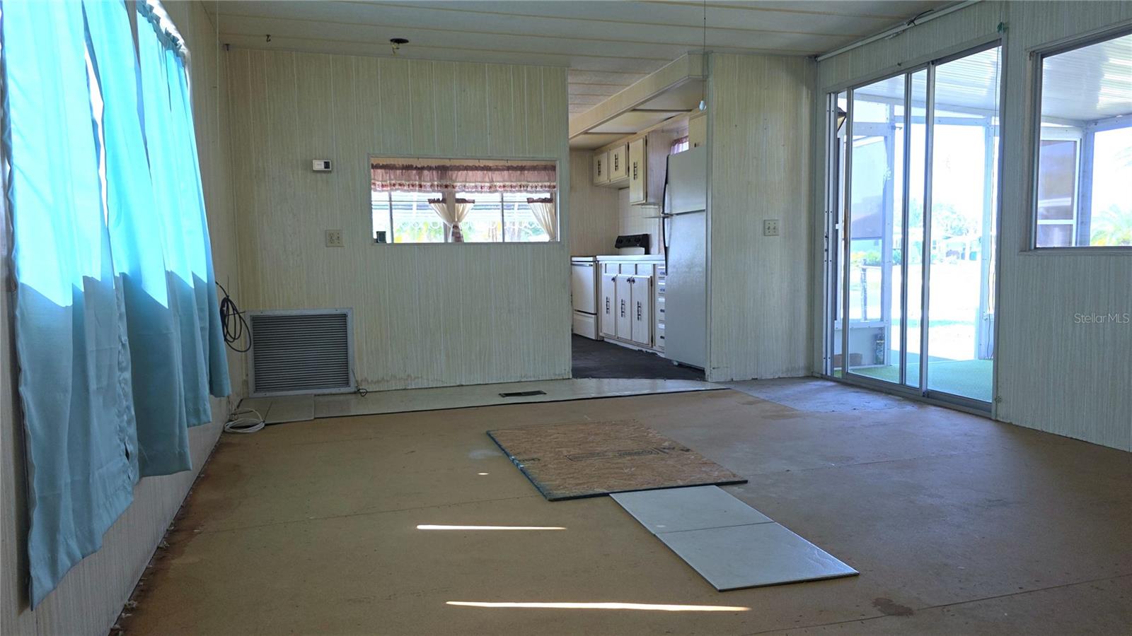 N6139053 Property Photo