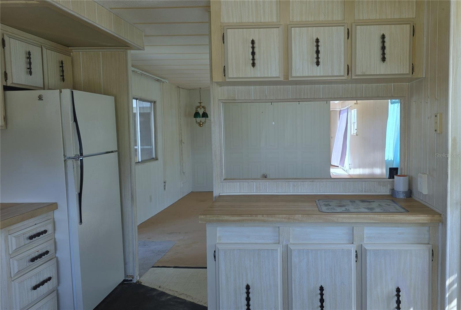 N6139053 Property Photo