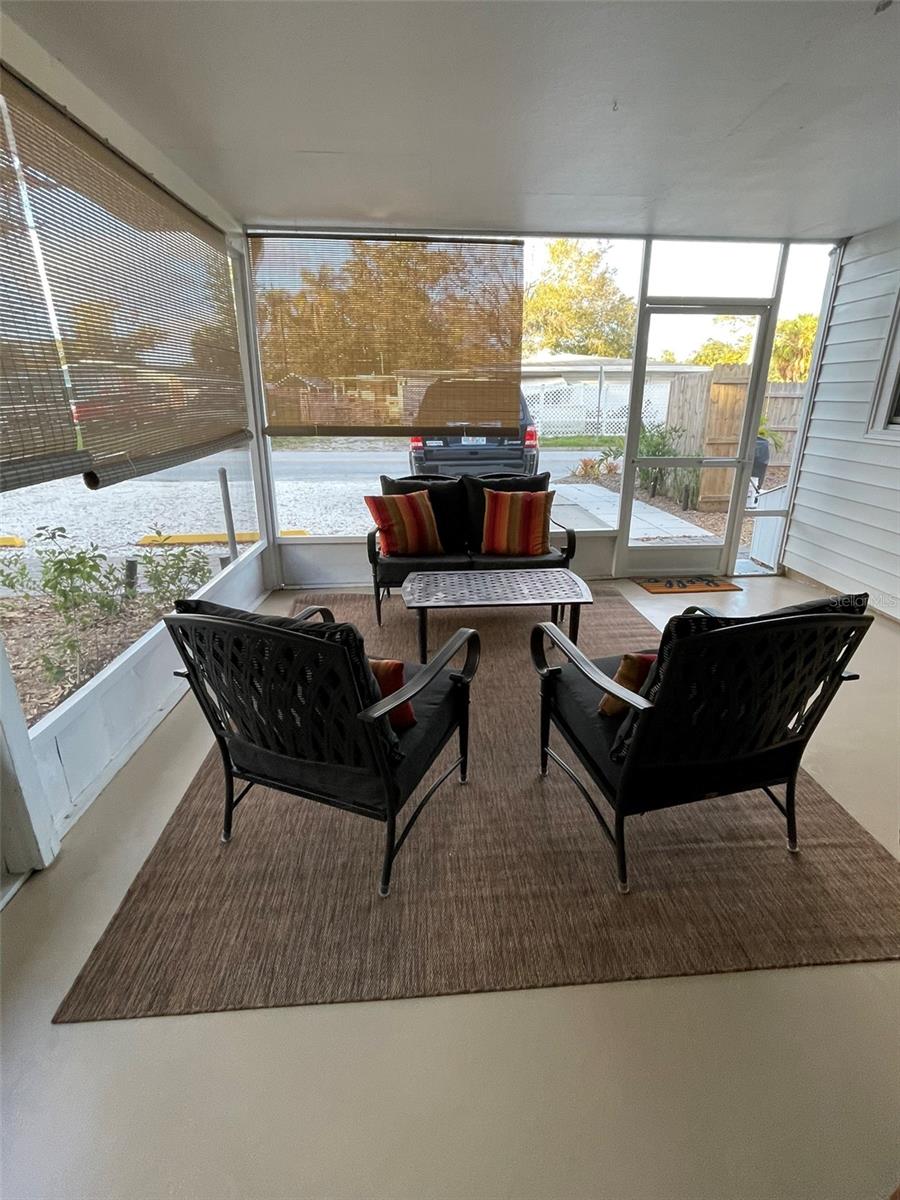 828 S TUTTLE AVE #A, SARASOTA, FL, 34237